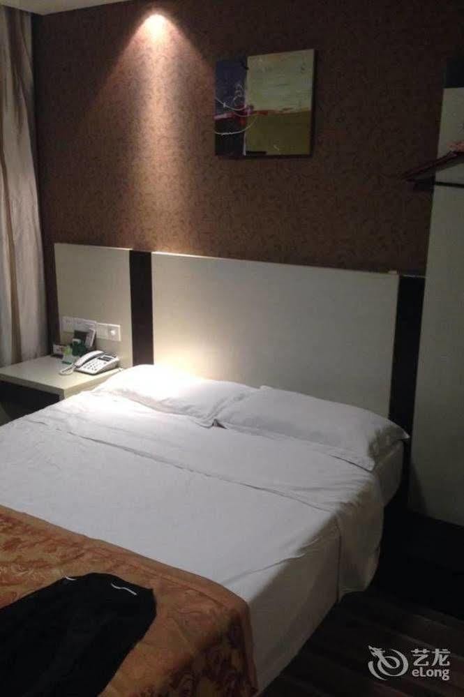 Ronghe Holiday Hotel Shiyan  Eksteriør bilde